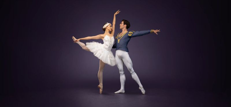 http://Orlando%20Ballet%20Performances%20Swan%20Lake